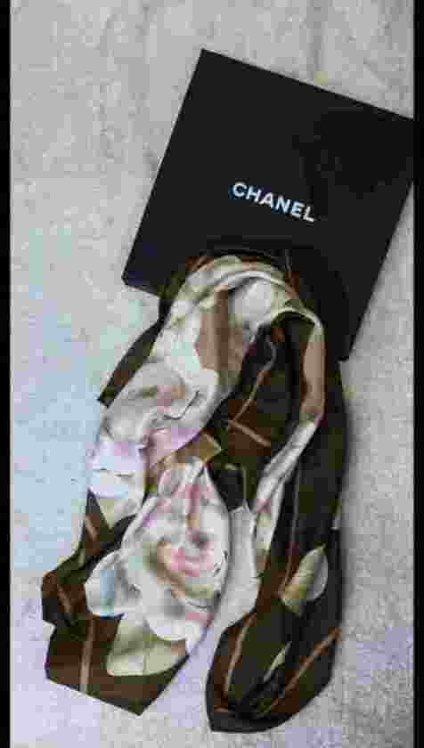 foulard-av_1598517052TRAclG.jpeg