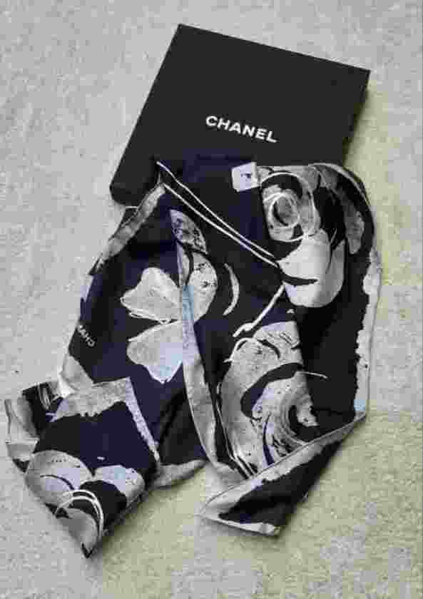 foulard-av_1598517162u1YPdk.jpeg